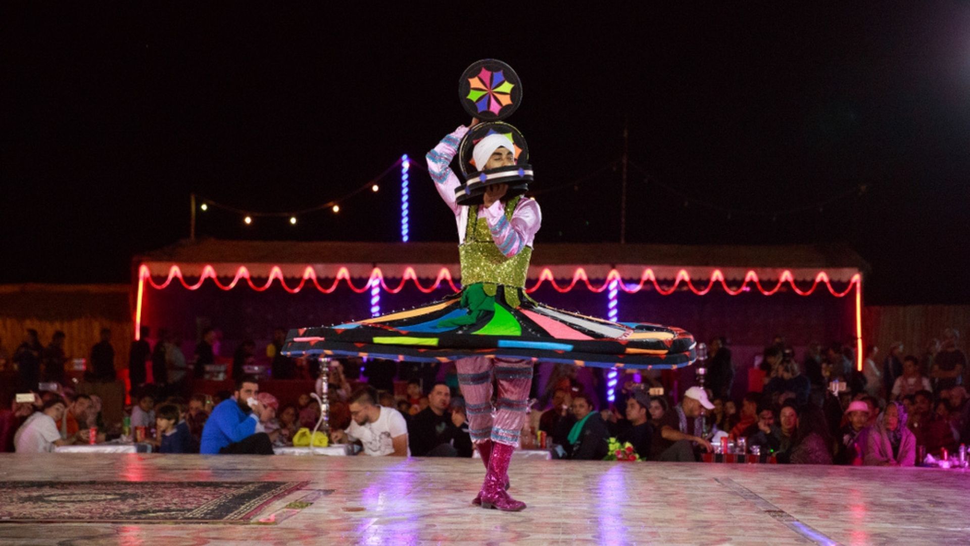 Dubai Desert Safari - Tanoura dance