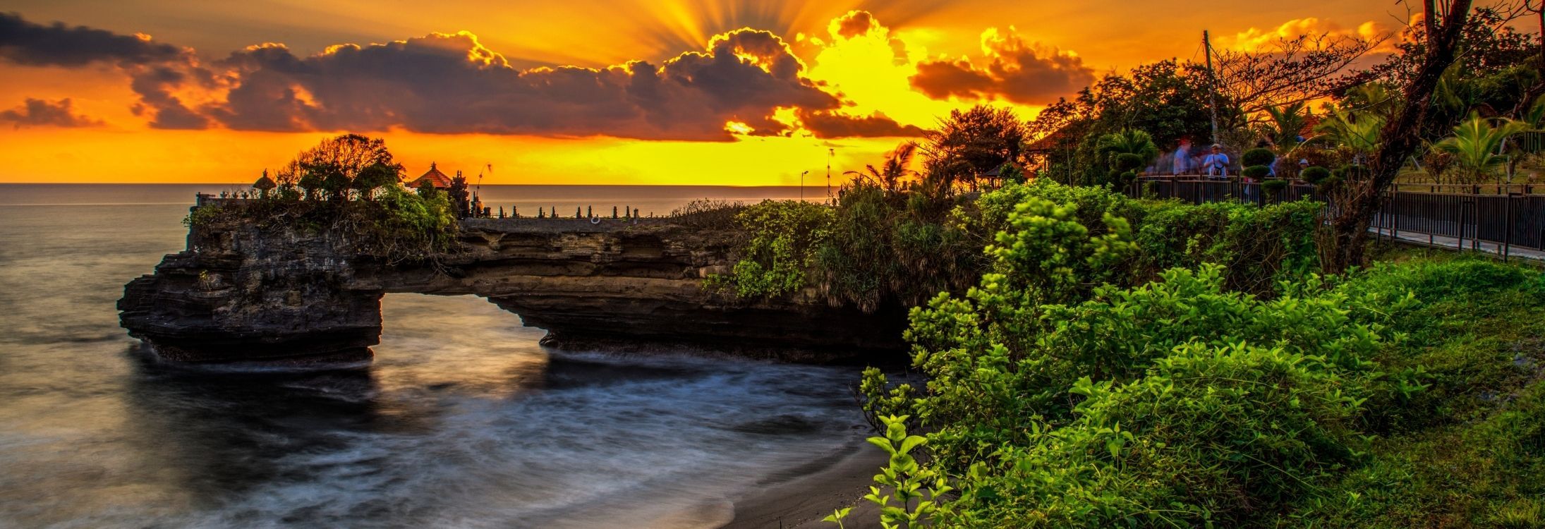 Pura Batu Bolong, Bali