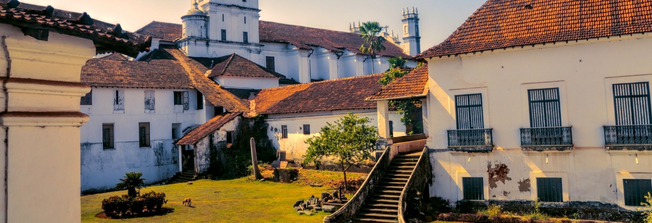 walking tour of old goa